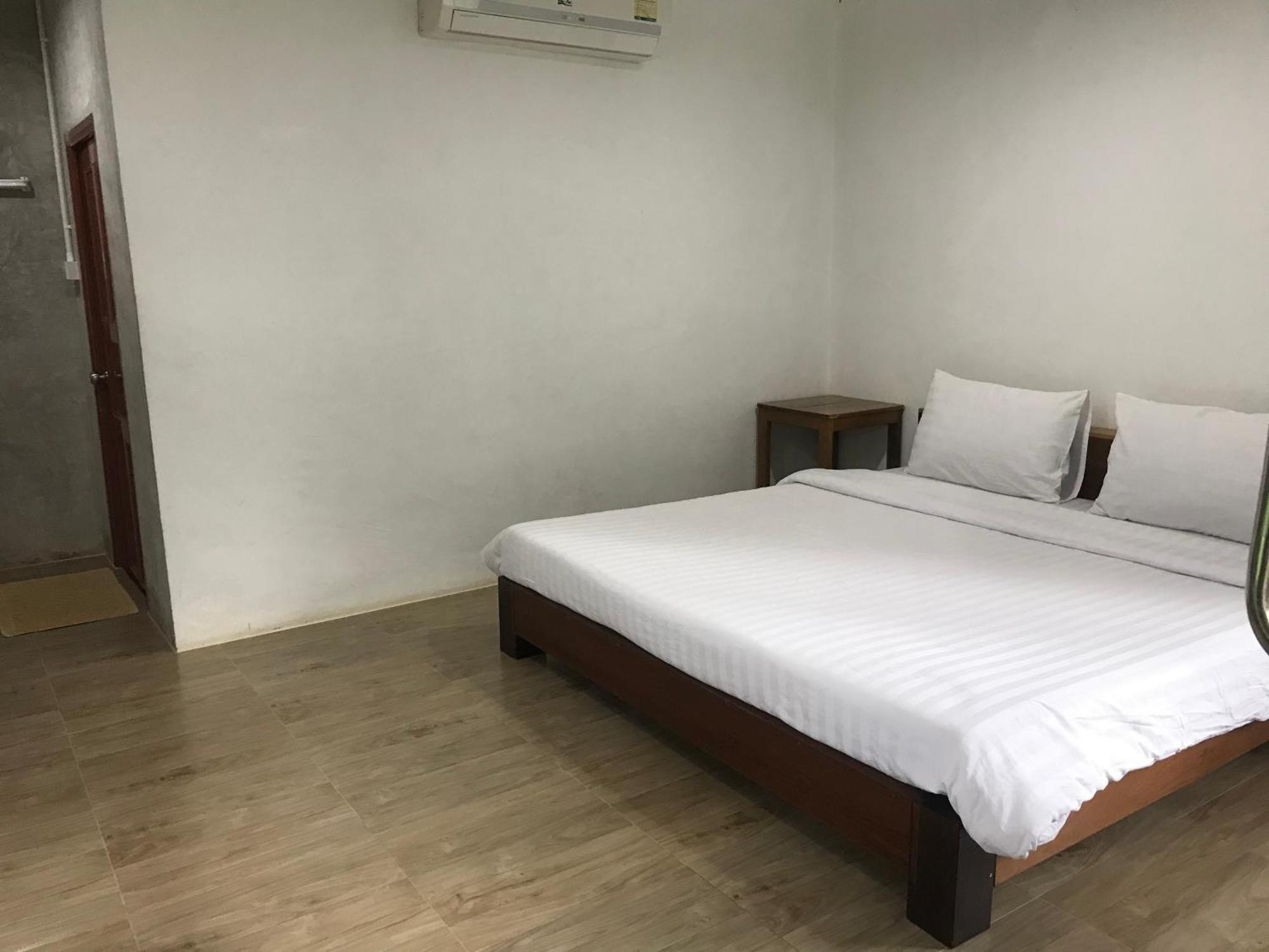 Sangkaset Resort Ban Mong Muang Exterior photo