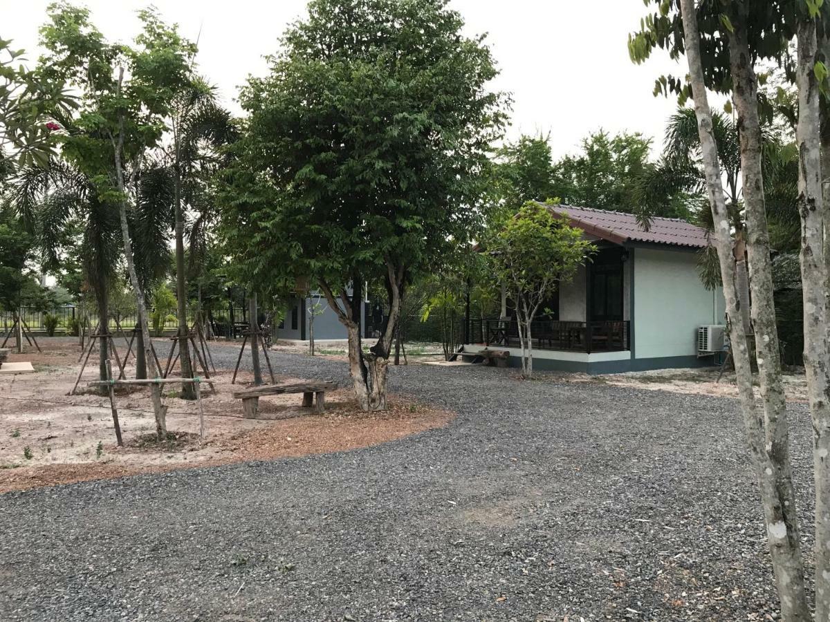 Sangkaset Resort Ban Mong Muang Exterior photo