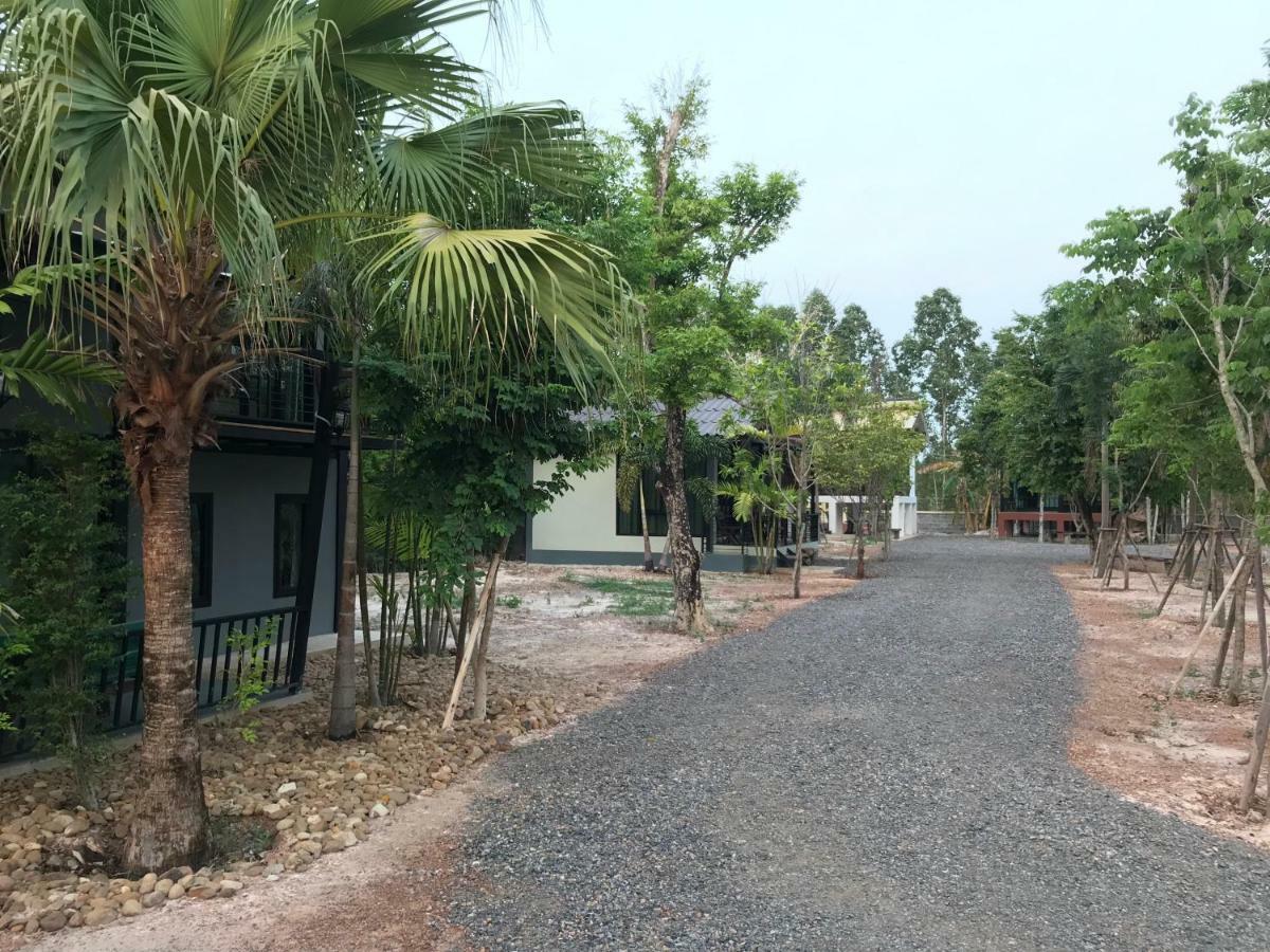 Sangkaset Resort Ban Mong Muang Exterior photo